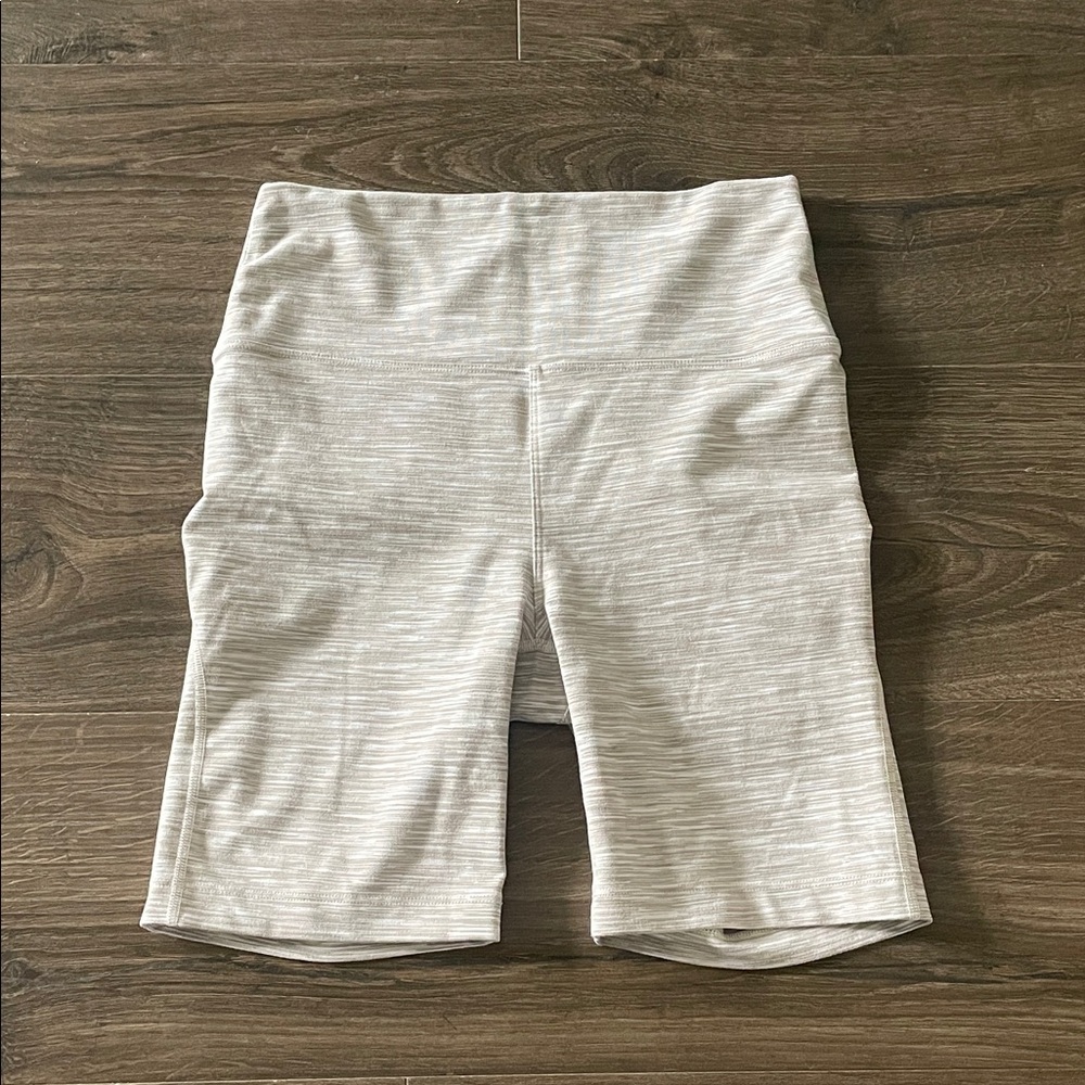 Outdoor Voices Heather Gray Activewear Bike Shorts, Size Small